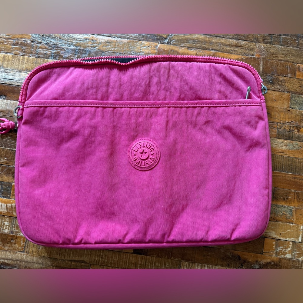 Kipling laptop sleeve